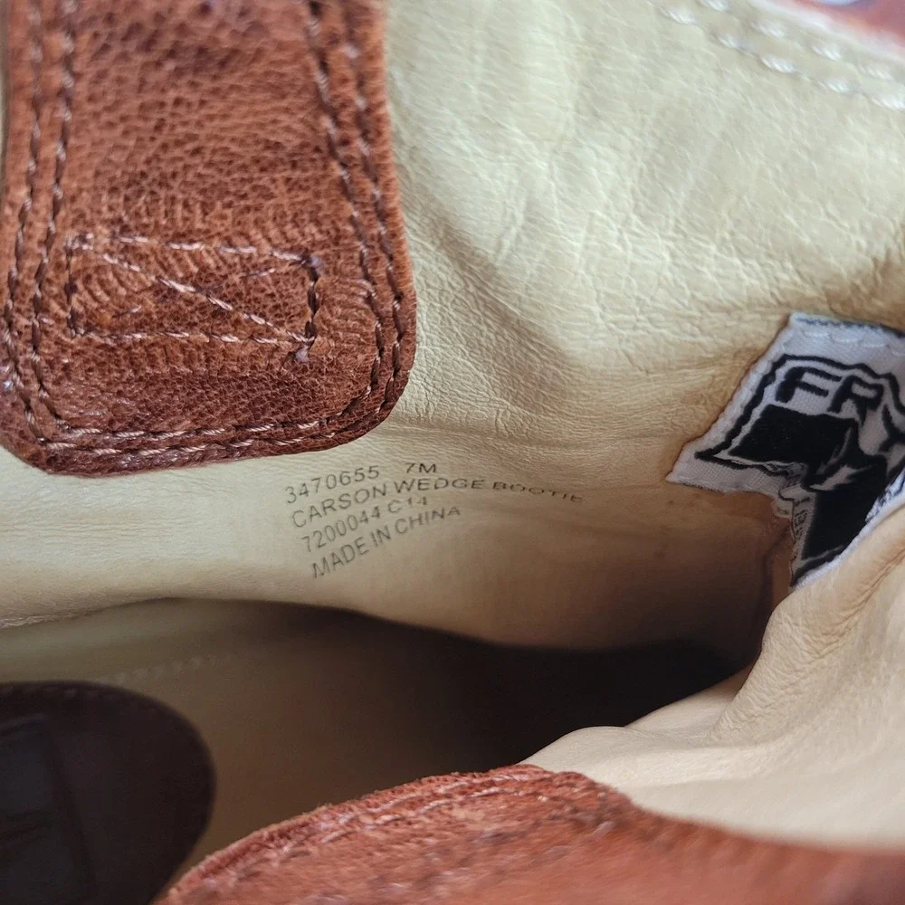 Frye Carson Wedge Bootie Womens 7M Cognac Brown Leather Back Zip‎ Ankle 3470655